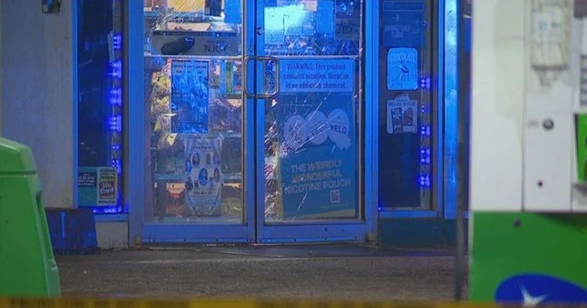 Clerk Fatally Shoots Alleged Robber at Cincinnati Gas Station