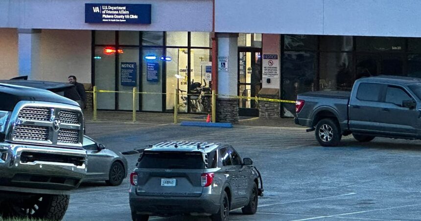 Armed Citizen Engages Gunman Alongside Police After Deadly VA Clinic Shooting – USA Carry