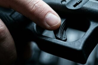 Shoot Too Soon and You Lose: The Split-Second Decision That Sends Defenders to Prison – USA Carry