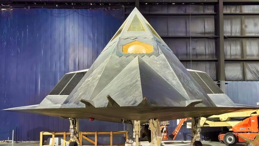 The ‘Retired’ US Air Force F-117 Nighthawk ‘Stealth Fighter’ Will Now Fly Until 2034 Thanks To China’s J-20 and Russia’s Su-57