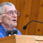 101-Year-Old WWII Veteran Gets Unexpected Community Support After Breaking 10 Ribs