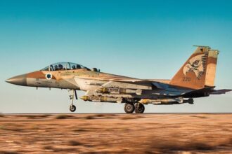 An Israeli Air Force F-15D Lost Almost Its Entire Right Wing in a Midair Collision Over the Negev on May 1, 1983. The Pilot Did Not Know It Was Gone. He Landed at About 250 Knots Against a Normal 130, and Only Saw the Damage After He Opened the Canopy.