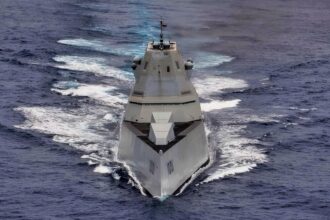 ‘Big Mistake’: The US Navy Built 3 Zumwalt-Class Destroyers Around a Gun That Fired a Shell Costing Close to ,000,000. Standard NATO 155mm Artillery Ammunition Runs About ,000 a Round. The Navy Never Bought a Single Shell and Has Now Cut the Guns Out of the Ships.
